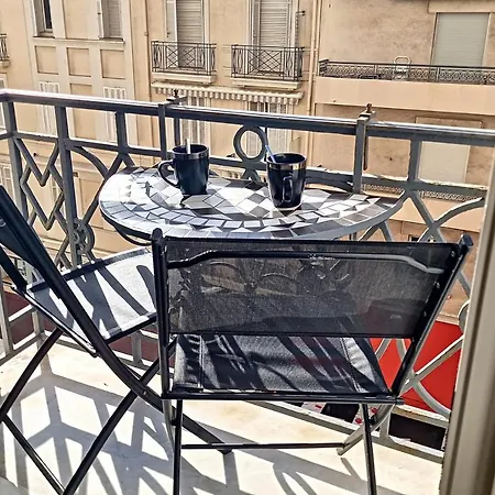 Дом отдыха Henri Camille Real Estate- Miramar - One Bedroom - Croisette Sea View *